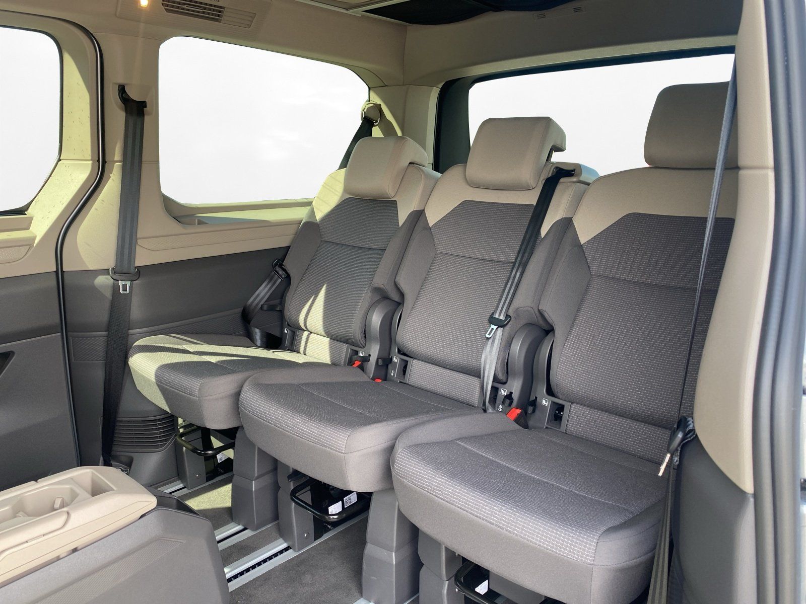 Volkswagen T7 California - Bild 11