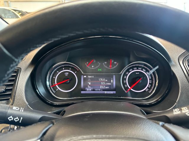 Opel Insignia A Sports Tourer Innovation *BiXenon*