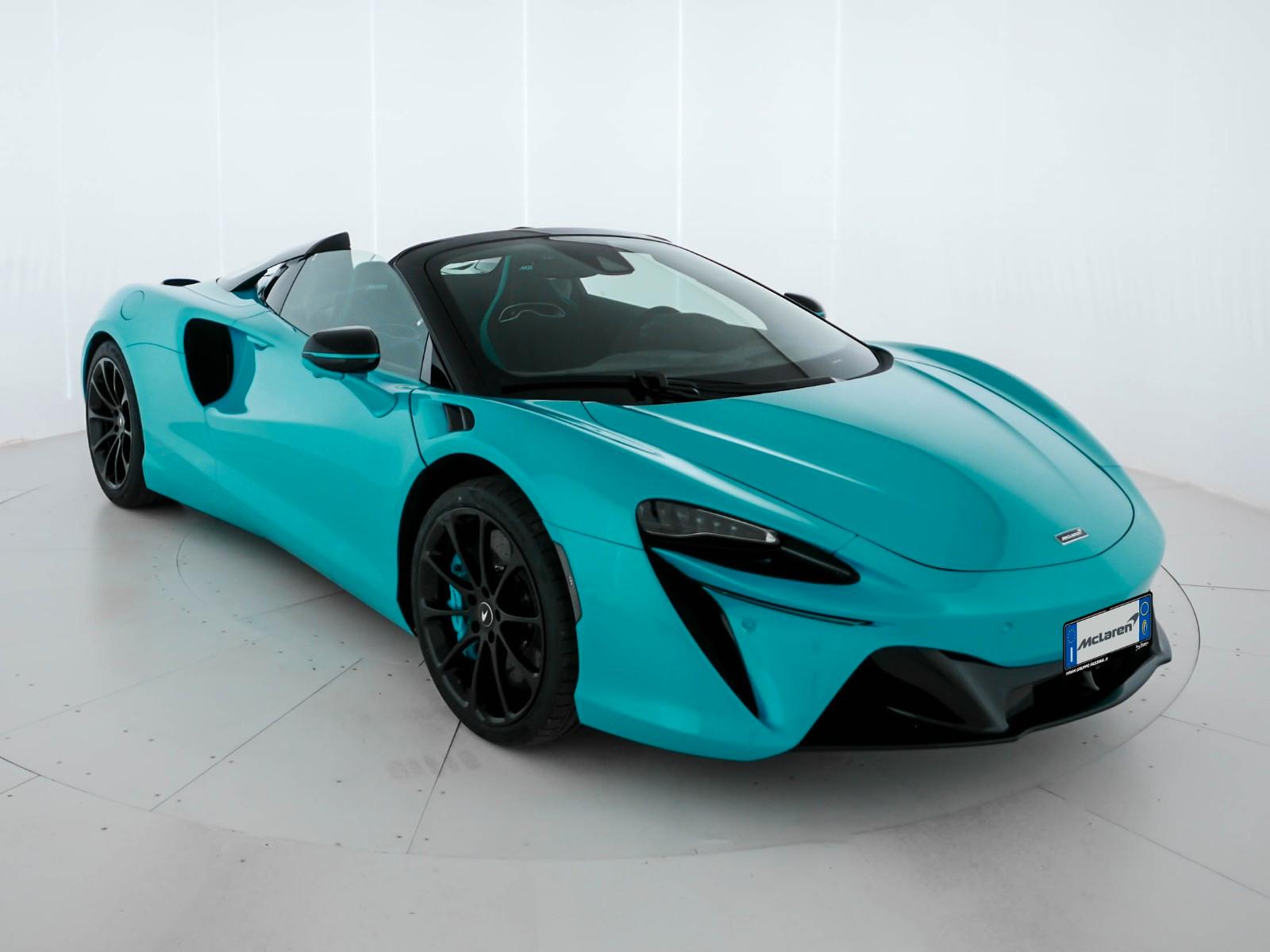McLaren Artura MSO Spider MY25 - MCLAREN MILANO