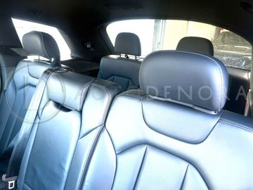 Audi Q7 - 11
