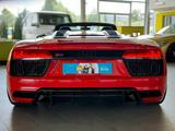 Audi R8 Spyder 5.2 FSI quattro*Keramik*B&O*ServiceNeu - Audi R8 in Bielefeld