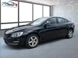 Volvo S60 Lim. Kinetic*NAVI*PDC* - Volvo S60: Schwarz