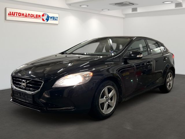 Volvo V40 1.Hand Klimaautomatik Navi SHZ PDC AHK