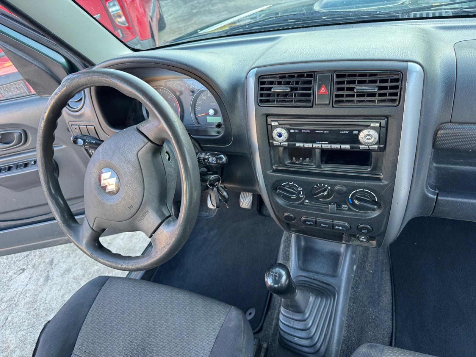 Suzuki Jimny 2007 — photo 24