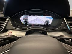 AUDI Q5 55TFSI e quattro S line Matrix Kamera Panoram