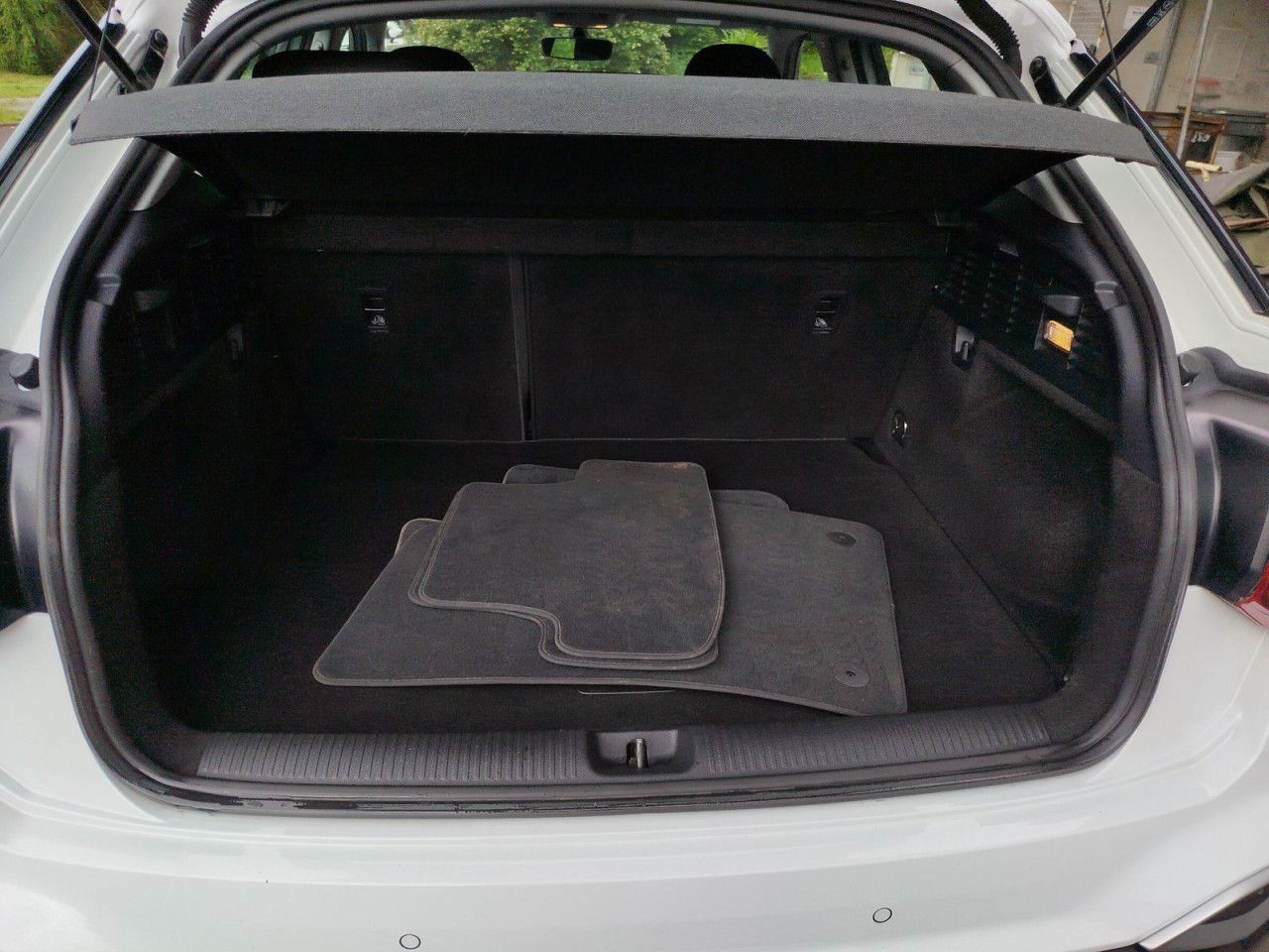 Fahrzeugabbildung Audi Q2 Advanced 30 TDI 85(116) kW(PS) S tronic