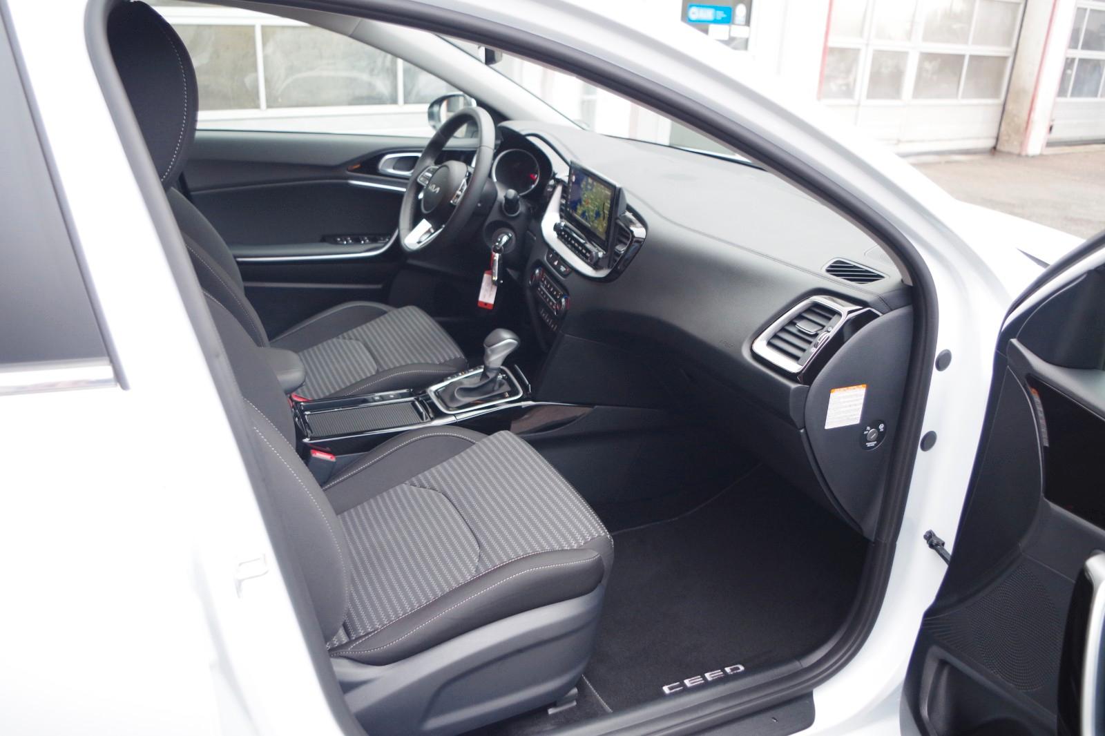 Kia Ceed Sportswagon 1.6 CRDi DCT Vision