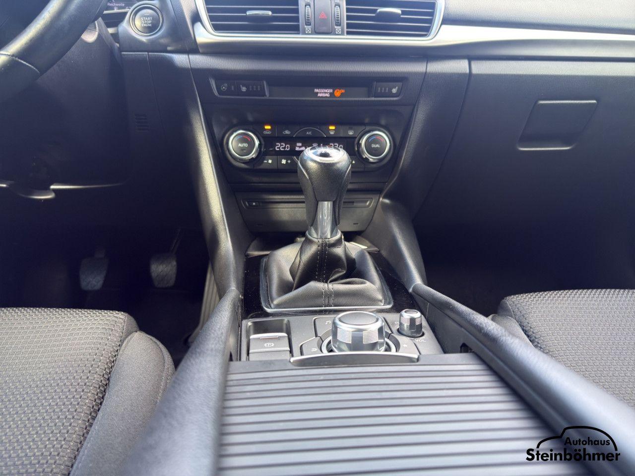 Mazda 3 2.0 SKYACTIV-G Exclusive-Line Navi Bluetooth