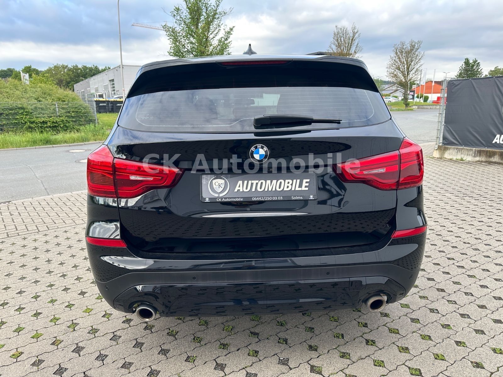Fahrzeugabbildung BMW X3 xDrive20i Advantage/Navi/Head-Up/LED/Kamera
