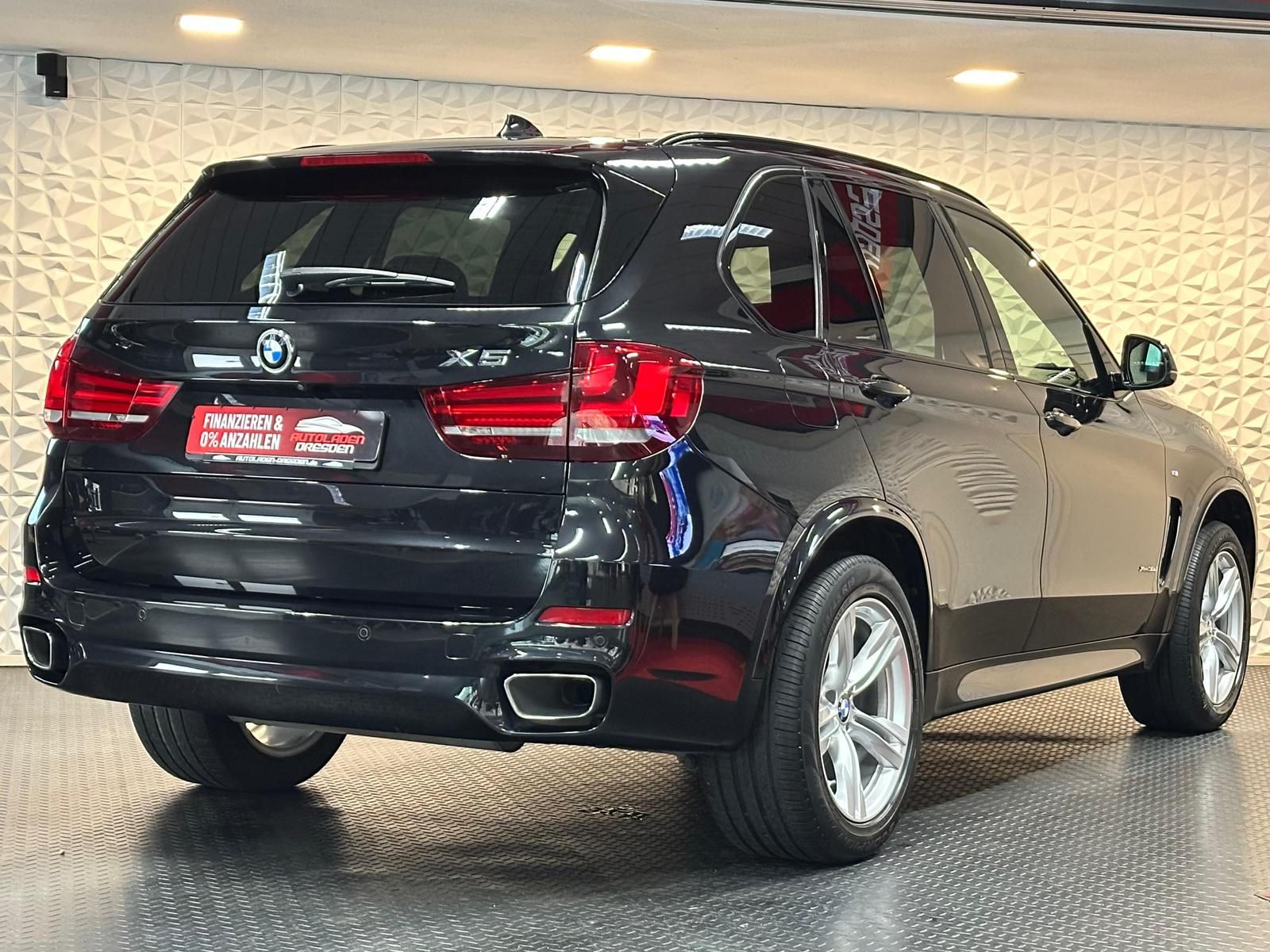 BMW X5 xDrive30d M SPORT PAKET SHADOW *LED#AHK#PANO - Image 8