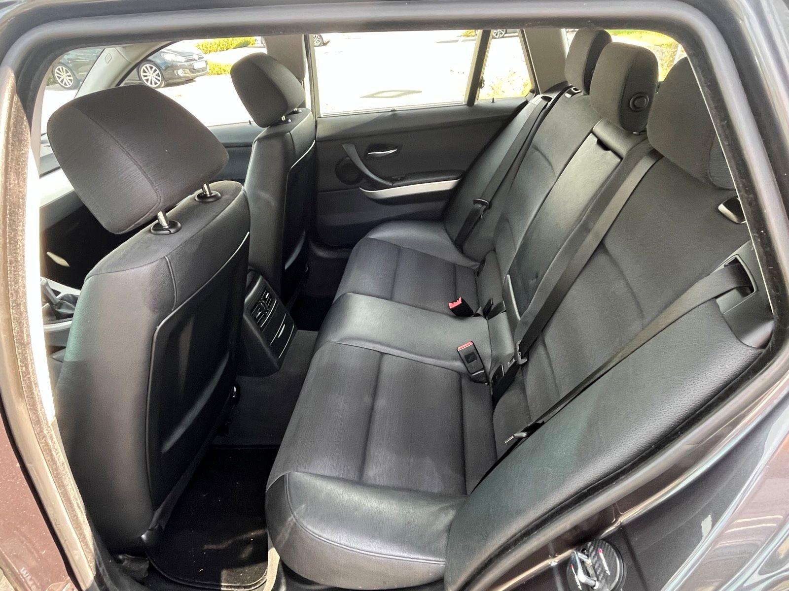 BMW 318 2006 — photo 13