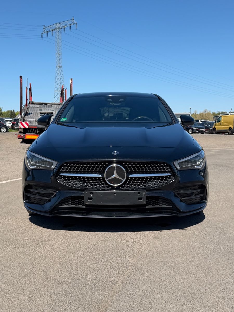 Mercedes-Benz CLA 200 Shooting Brake imagem 2
