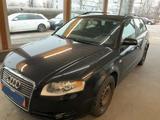 Audi A4 Avant 2.0 TDI quattro Xenon Navi StHz ZR ern - Audi A4 aus 2007: Kombi