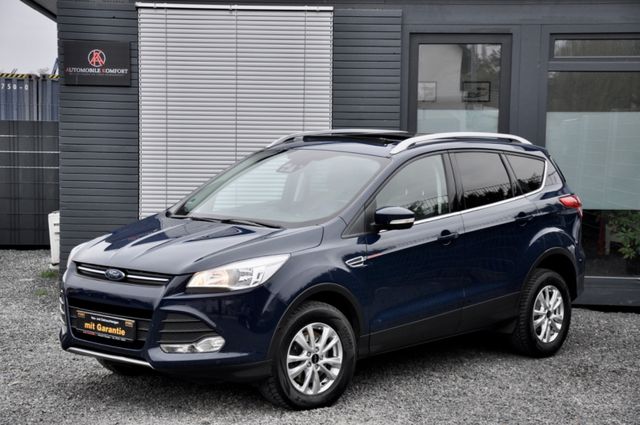 Ford Kuga 2.0 TDCi Trend 4X4/ 1 HAND/PANO/NAVI/AHK/