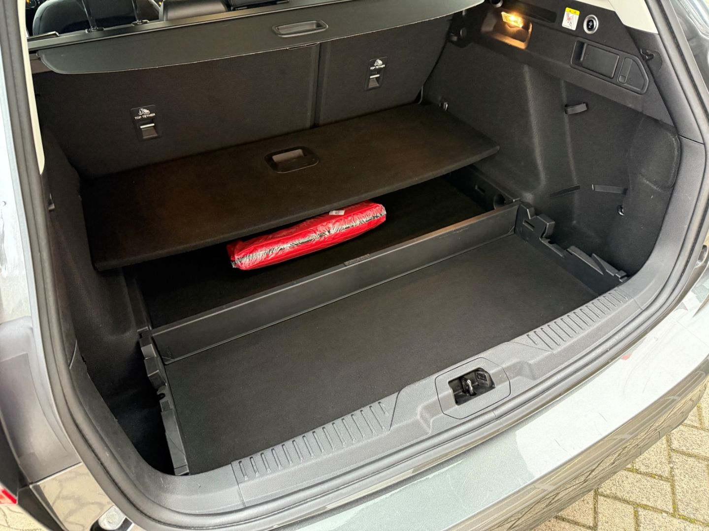 FORD Focus Titanium X Turnier AHK-Navi Digi Cockpit L - Image 30