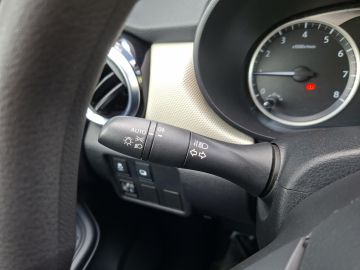 Nissan Micra Visia Plus 1.0 IG °Radio°Klima°Allwetter°