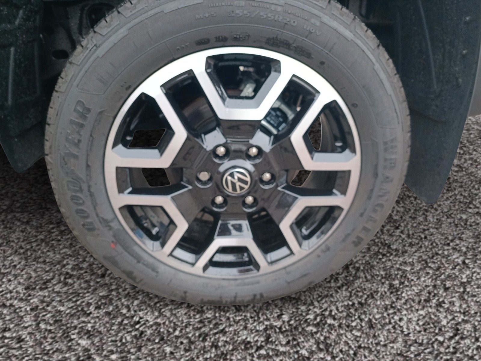 Fahrzeugabbildung Volkswagen Amarok 2.0 TDI Style Hardtop Matrix STHZ Navi