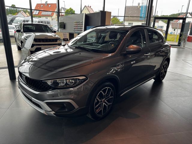 Fiat FIAT TIPO MY23-CROSS 1.5 GSE KAMERA SITZH ACC
