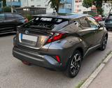 Toyota C-HR Hybrid 1.8 Advance | EZ 2023 | Unfallfrei  - gebrauchte Toyota C-HR aus dem Jahr 2023
