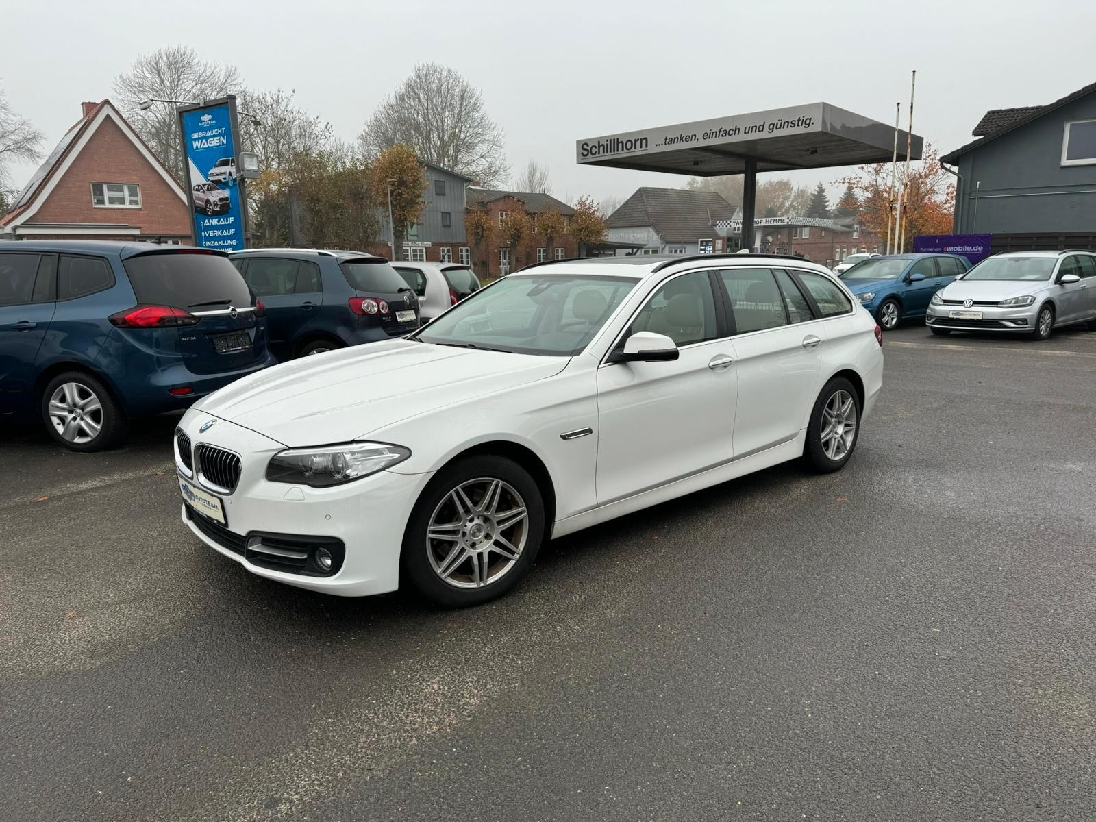 BMW 520D Touring HU+SERVICE NEU/Head-Up/NAVI/LEDER