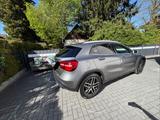 Mercedes-Benz GLA 180 Urban, Kamera, MB Scheckheft, AHK, u.v.m - Mercedes-Benz GLA-Klasse von privat