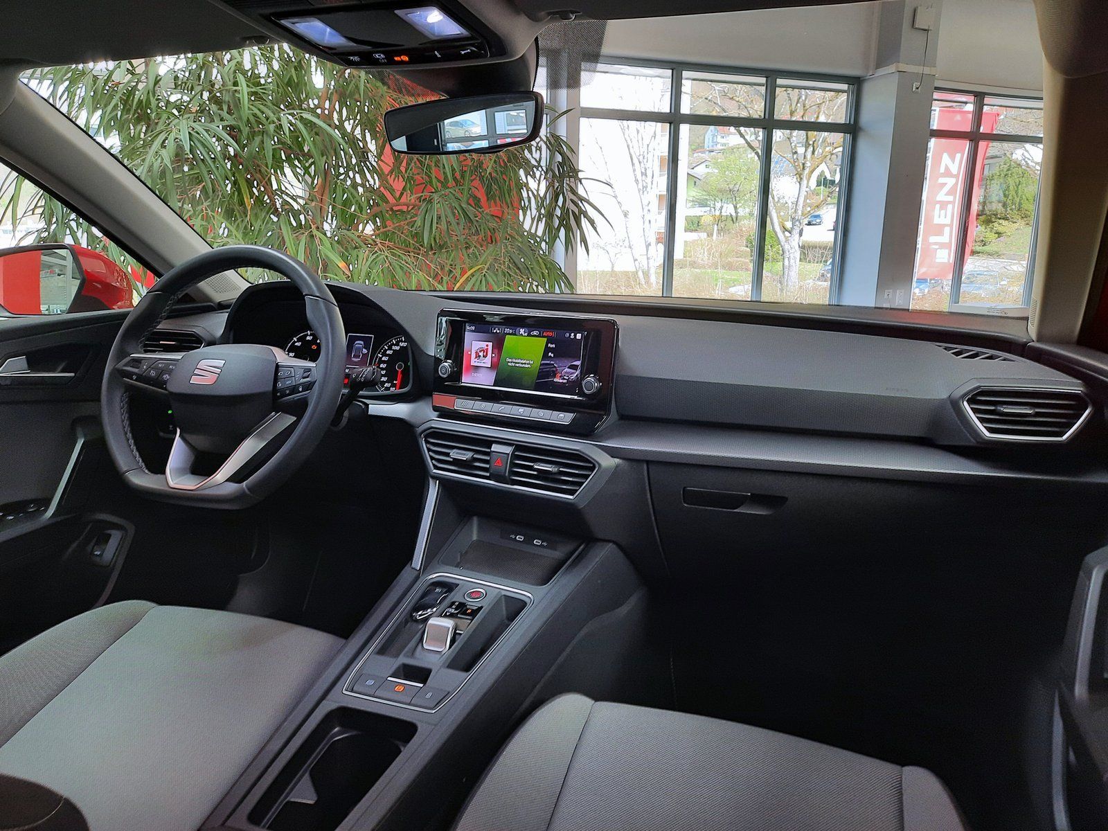 Fahrzeugabbildung SEAT Leon ST Style TSI DSG *Cam*LED*App-Connect*PDC*