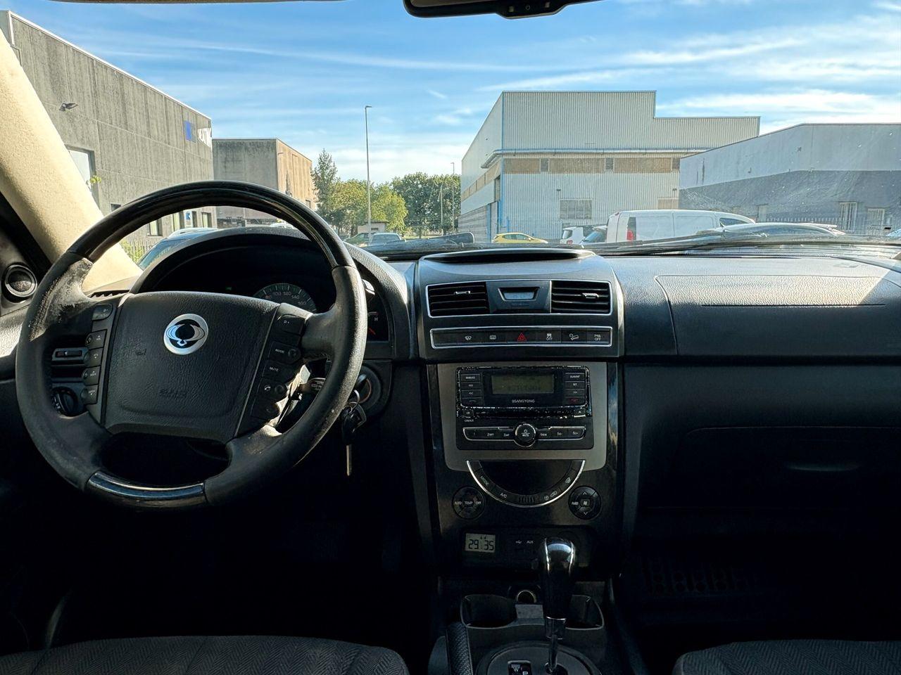 SsangYong Rexton 2015 — фото 11