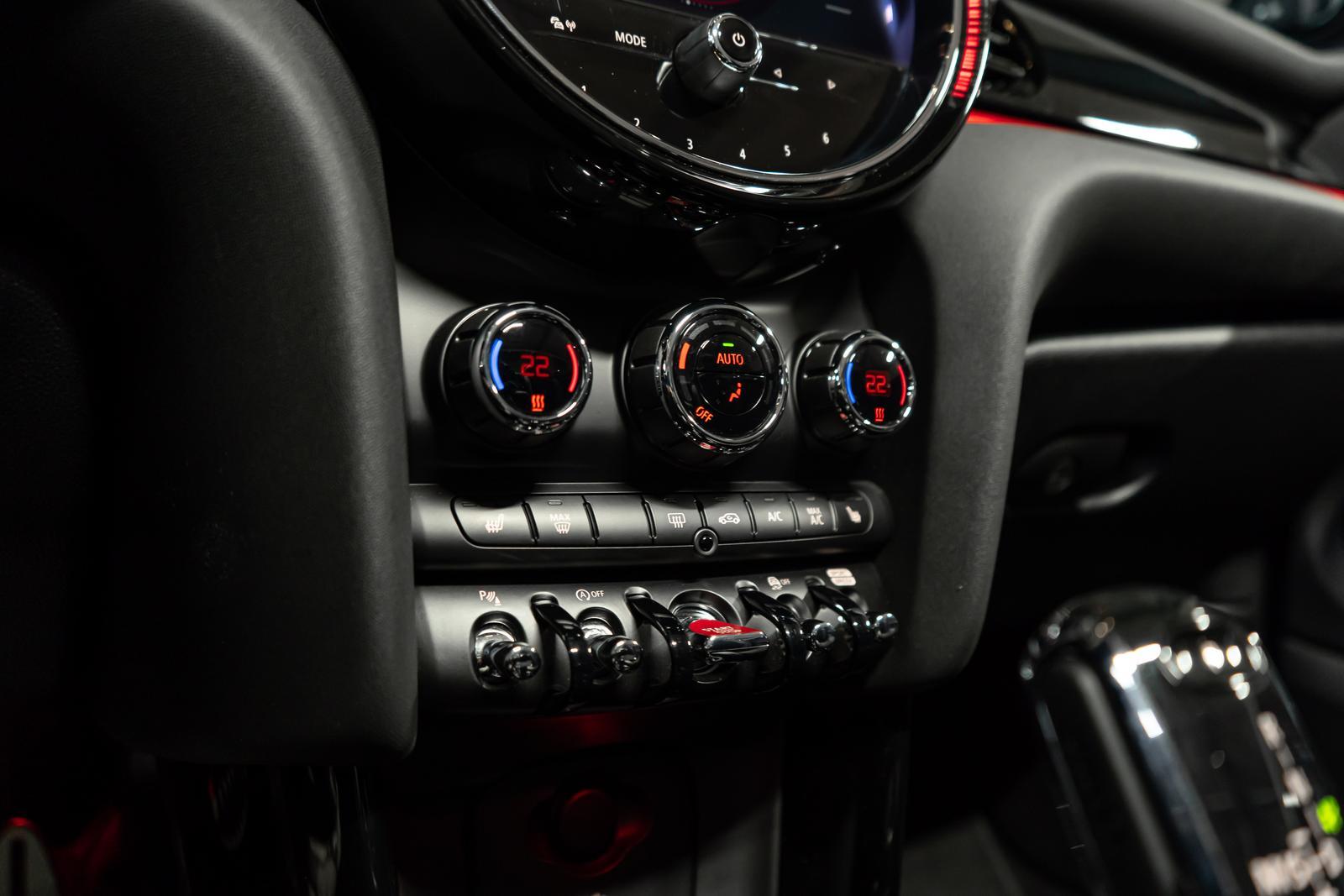 MINI Cooper S 2.0 John Cooper Works H&K HUD RFK APPLE