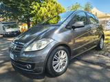 Mercedes-Benz Mercedes A 180cdi 109cv Elegance - Mercedes-Benz A 180: Cdi Elegance