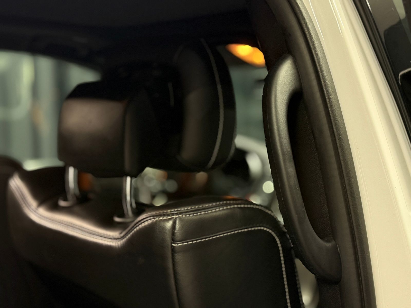 Fahrzeugabbildung Jeep Grand Cherokee 6.4 V8 HEMI SRT|H&K|D-FZG|