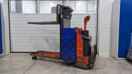 Linde L 12 LP klappbare Fahrerstandplattform