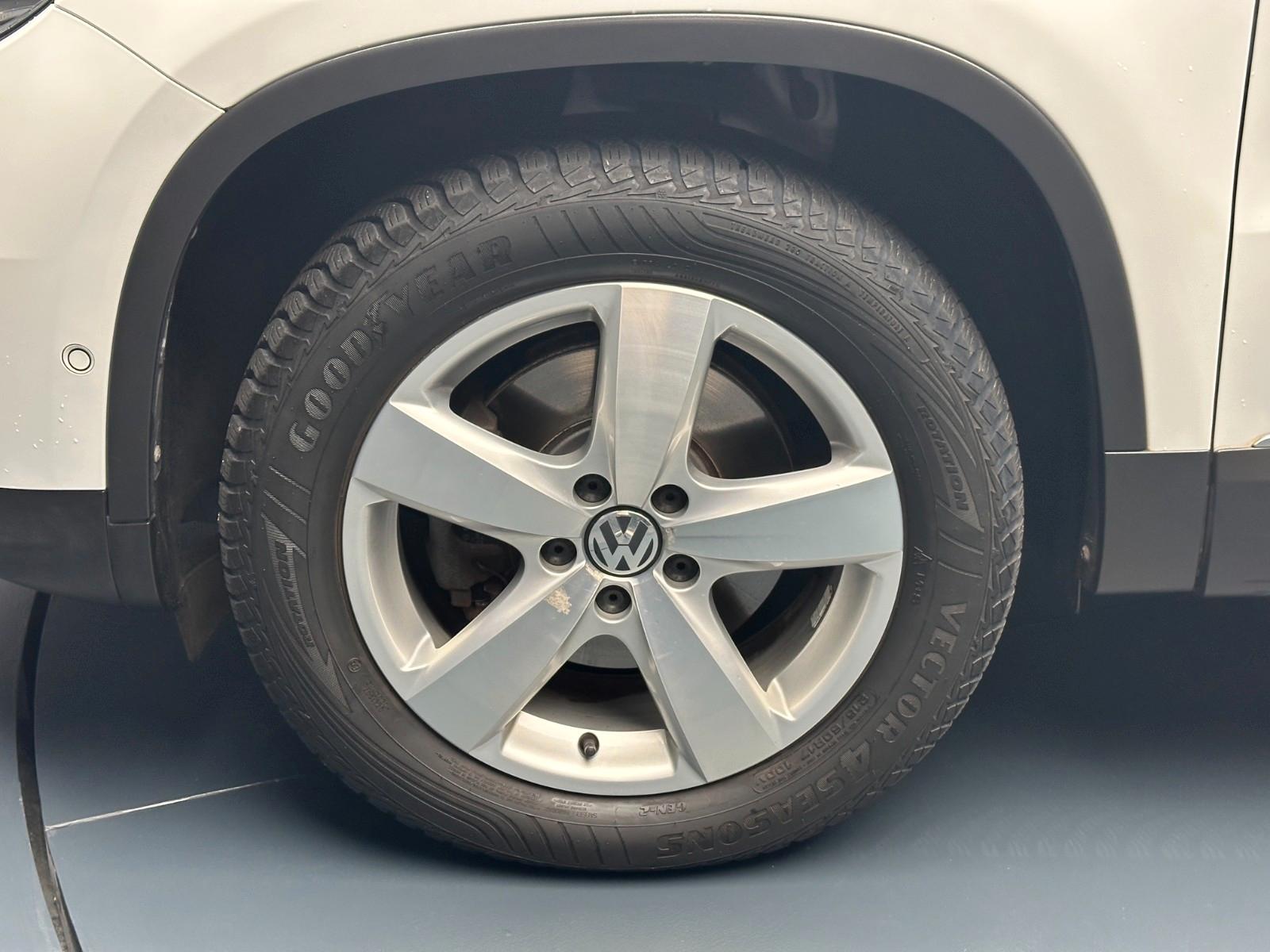 VOLKSWAGEN TIGUAN - 1.4 TSI - 122 CV - BVM - SIÈGES CHAUFFANTS