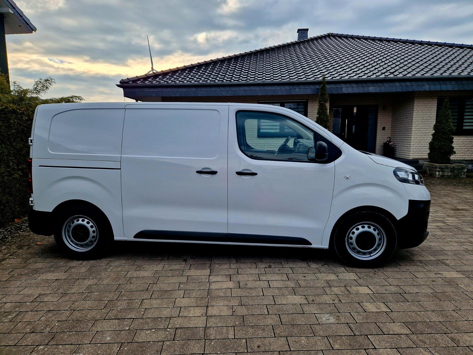 Opel Vivaro Kasten Edition M L2 Lang +Regalsystem