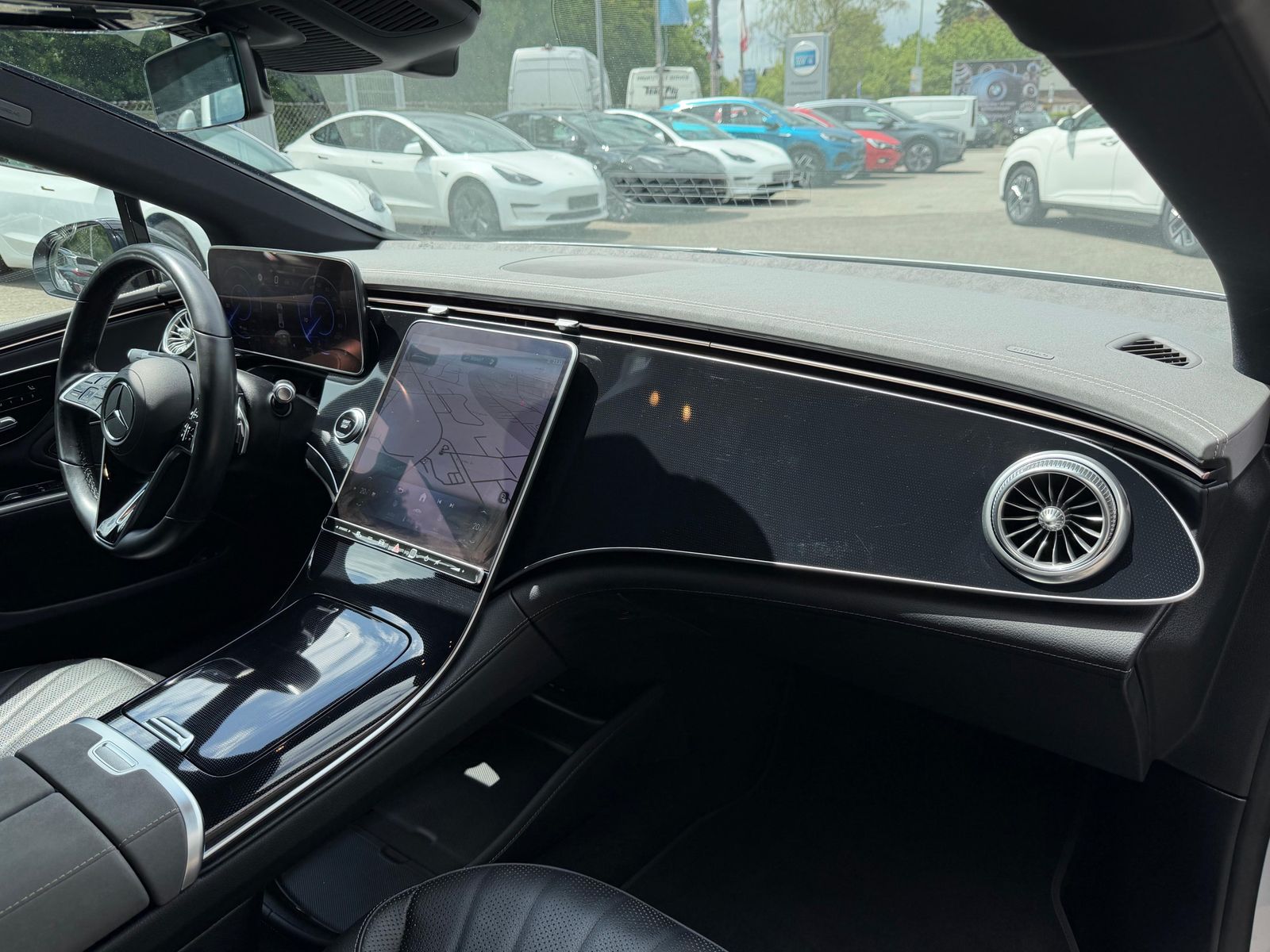 Fahrzeugabbildung Mercedes-Benz EQS  450+ AIRMAT+PANO+LED+SHZ+MEMO+ACC+WP+360°+