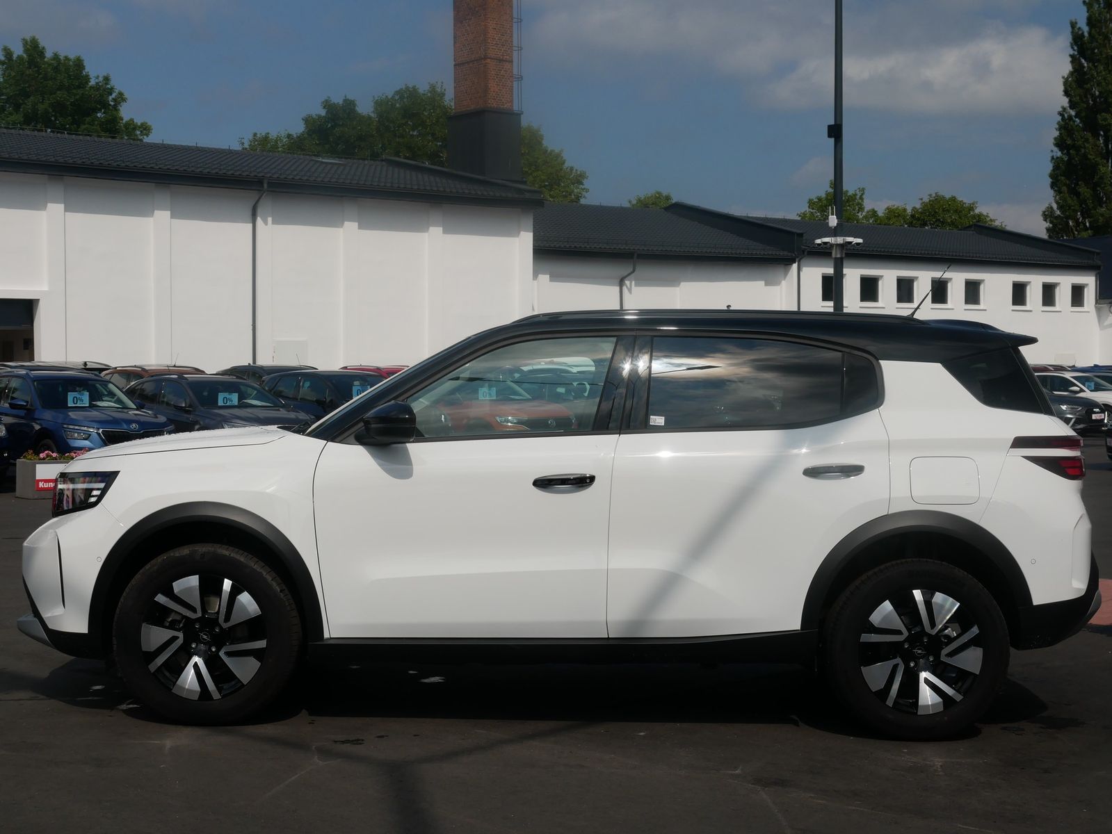 Opel Frontera 1.2 DI Turbo Ultimate Hybrid Aut. LED N imagem 2