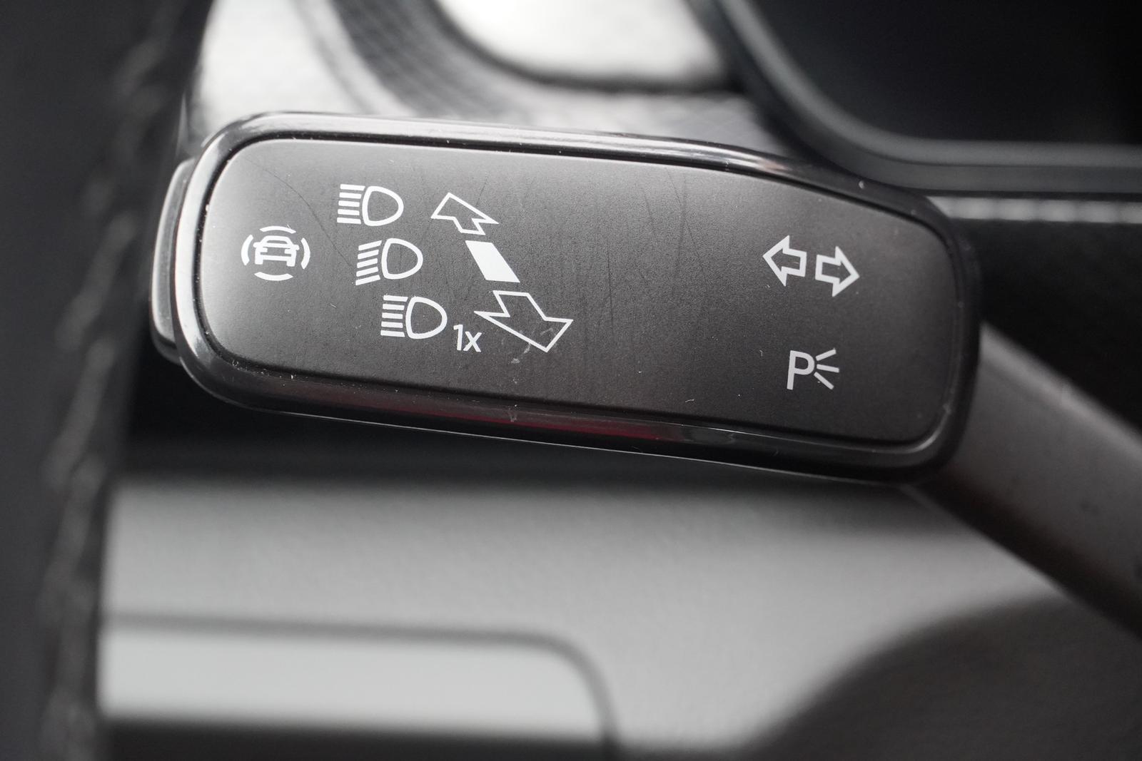 Volkswagen T-Cross 1.0 TSI DSG LED ACC Kamera, миниатюра 17