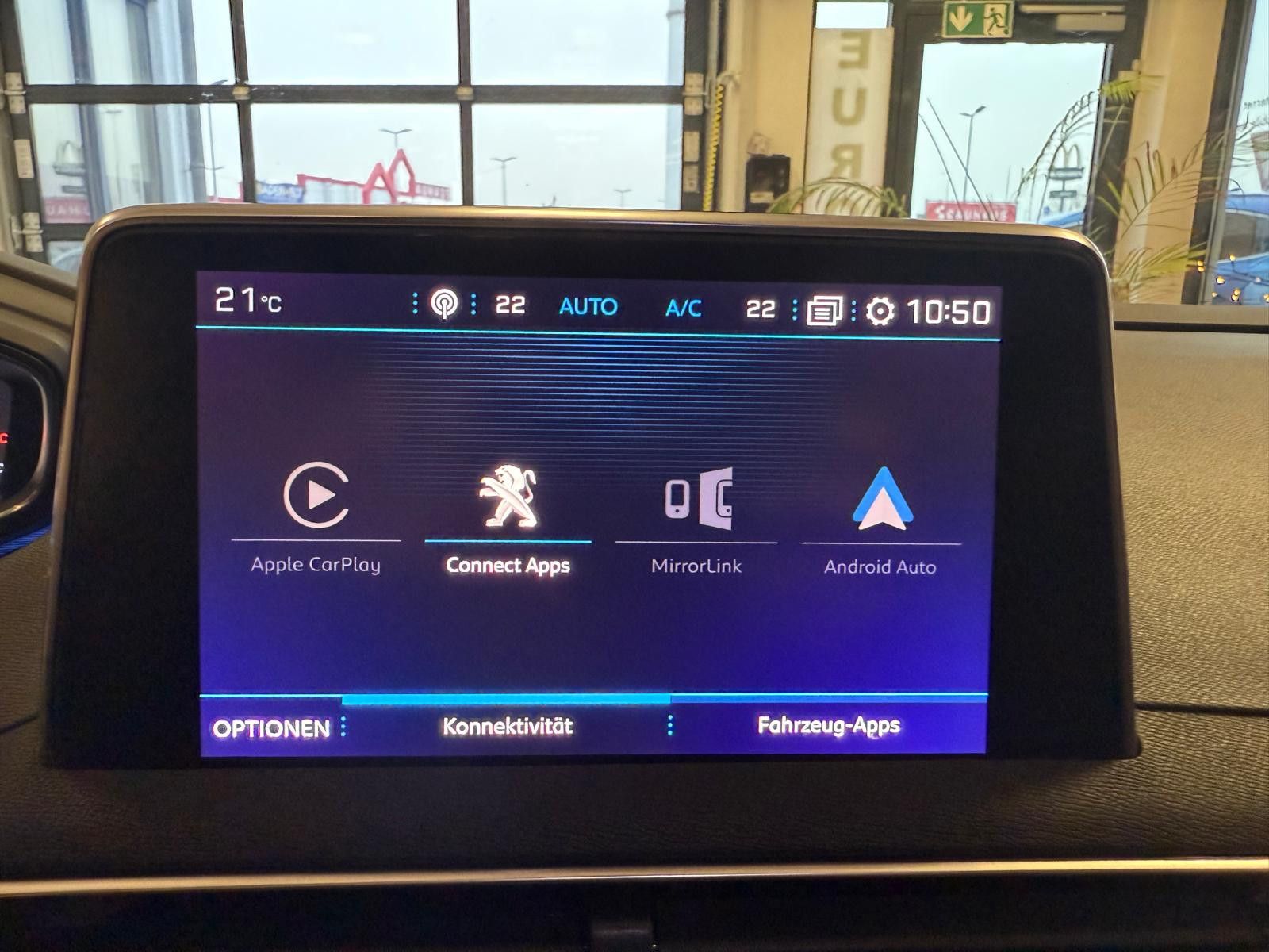 Fahrzeugabbildung Peugeot 3008 Allure  GT /SCHECKHEFT/ LED/AHK/ PANORAMA