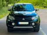 Mitsubishi L200 Pick Up 4x4 Autm. Double Cab Diamant Editio - Mitsubishi in Bonn