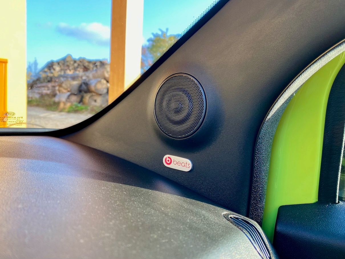 Fahrzeugabbildung Abarth 595 Pista AAC CARPLAY PDC L+R SENSOR