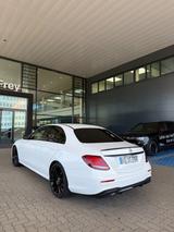 Mercedes-Benz E 200 Autom. - 9G - TRONIC AMG LINE - Mercedes-Benz E 200 Gebrauchtwagen in Kassel