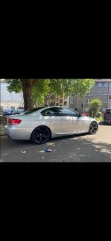 BMW 320 i Coupé mit neuem TÜV - BMW 320 aus 2007: Coupe