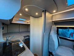 Pössl Summit Shine 600 R L*180Ps Automatik