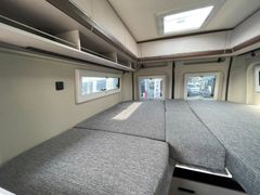 Pössl Summit Shine 600 L  | Premium & Assistenz Paket*