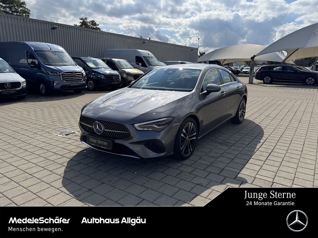 Image of Mercedes-Benz CLA 180