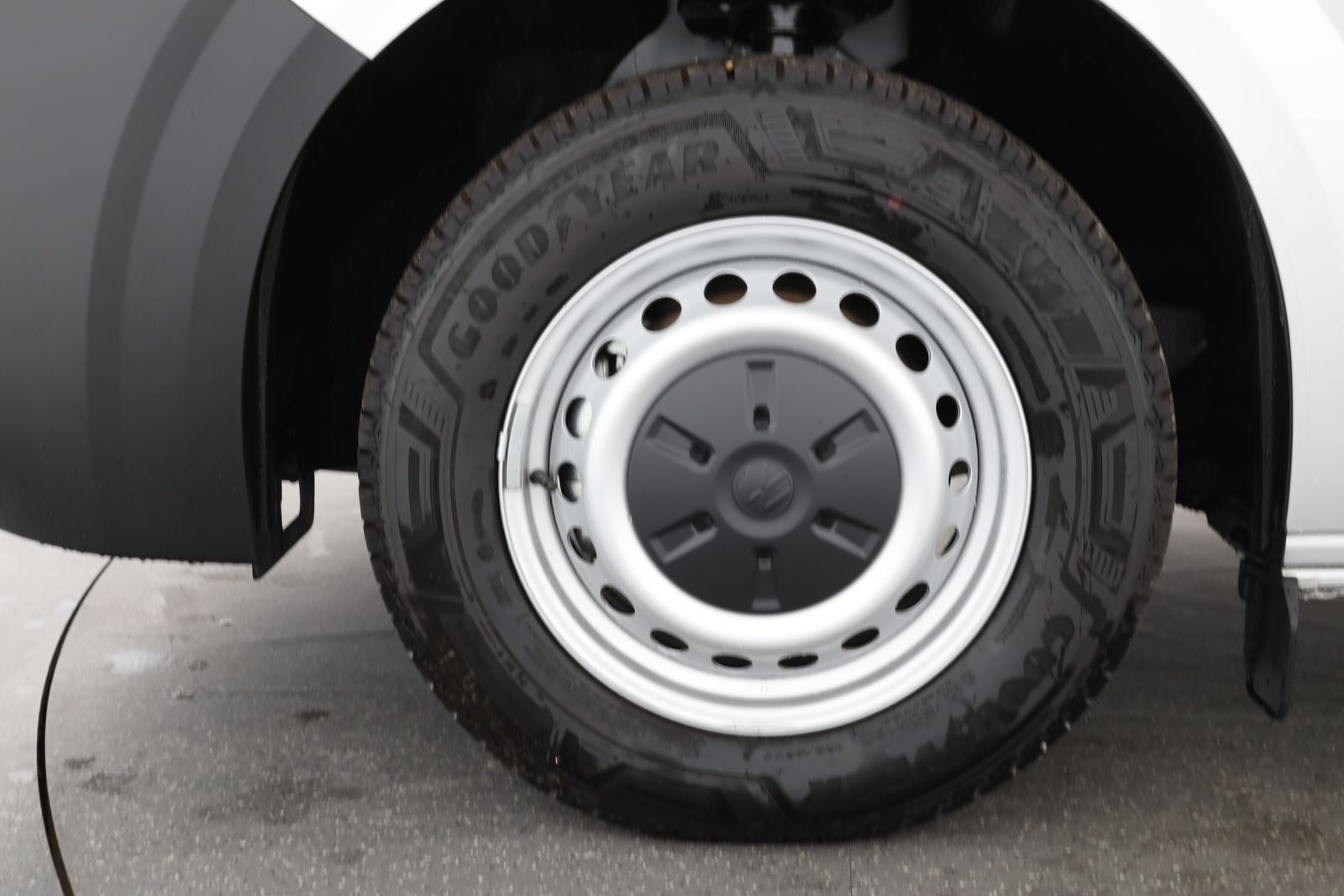 Volkswagen T7 Kombi - Bild 10