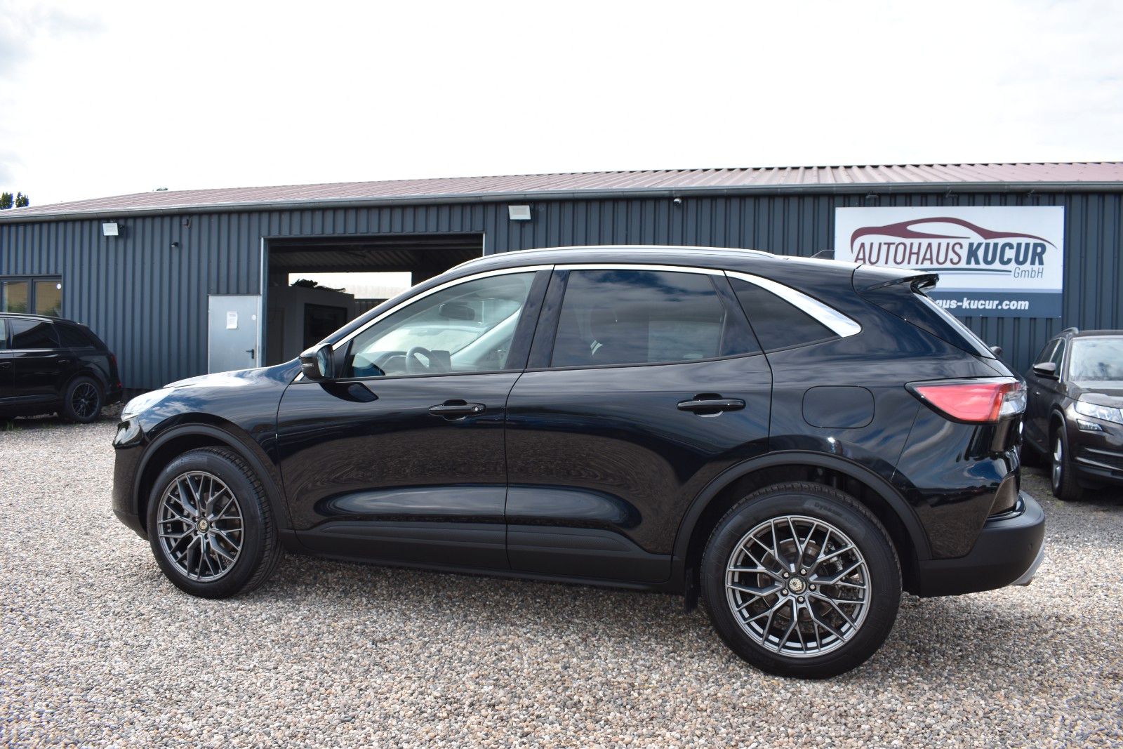 Fahrzeugabbildung Ford Kuga Titanium LED Keyless go Kamera DAB