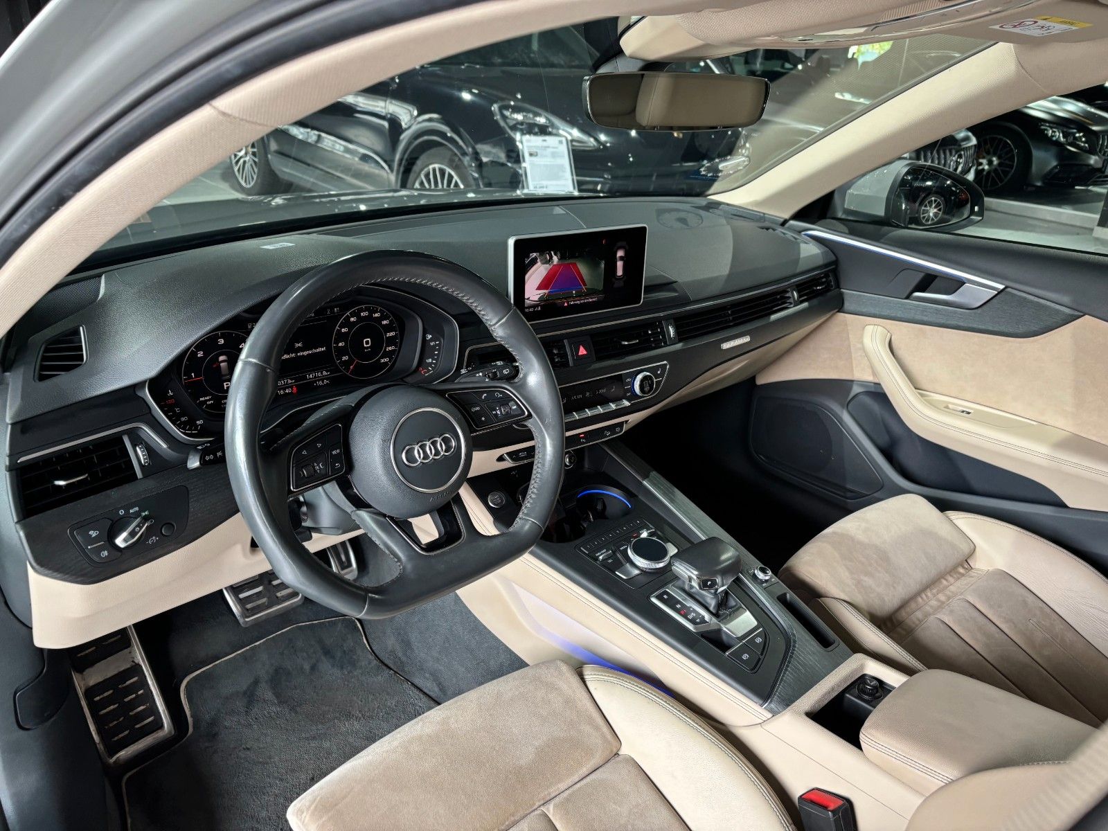 Fahrzeugabbildung Audi A4 Allroad quattro  VIRTUAL/AMBIENTE/KAMERA/SHZ/