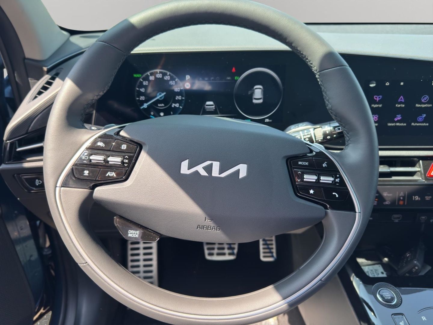 Fahrzeugabbildung Kia Niro Hybrid Spirit Memory Sitzkühlung Kamera LED