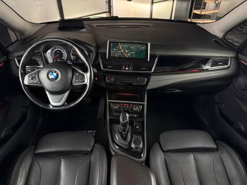 BMW 220 Gran Tourer - 10