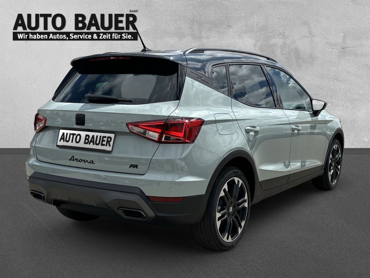 Fahrzeugabbildung SEAT Arona FR Black Edition 1.5 TSI 150 PS DSG - mit KI generiert/bearbeitet